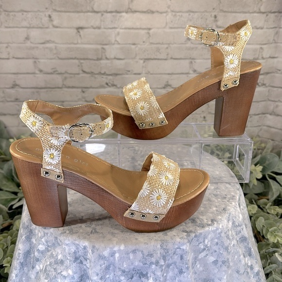 Madden Girl “Lifft” Daisy Raffia Tan Open Toe One-Band Platforms WMS 6.5M🌼VGUC - Picture 5 of 12